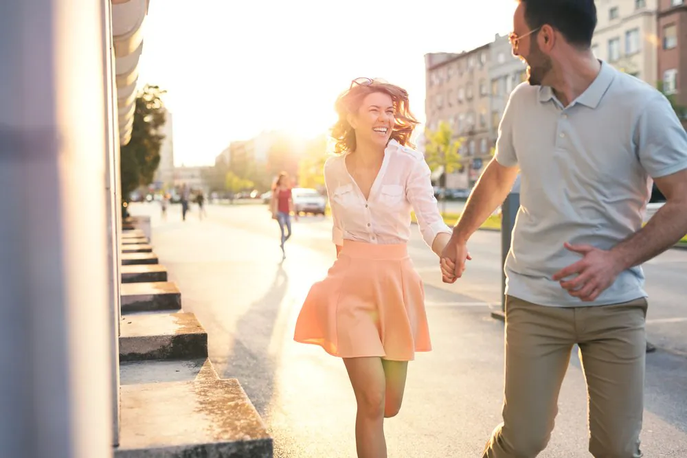 Lumière du soleil, Courts métrages, Instantané, Smile, Jambe, Mode, Heureux, Geste