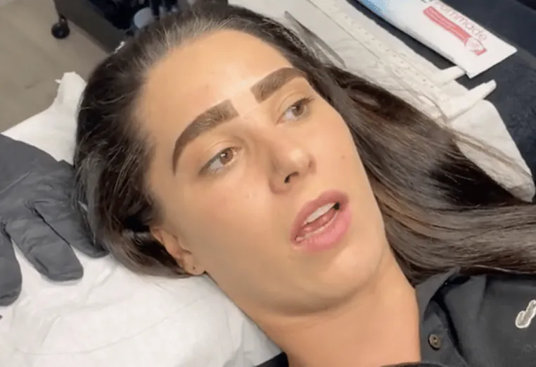 laura petard vidéo esthéticienne guerre