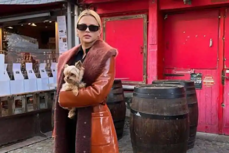 tpmp kelly vedovelli chien (1)