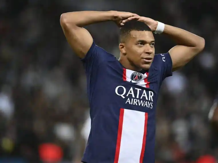 retard de paiement psg kylian mbappe