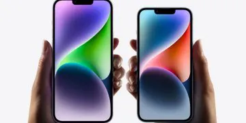 Japanese Shoppers Shell Out Less for Second-Hand iPhone Models as Yen Tumbles