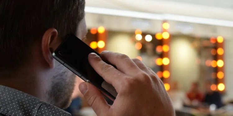Australian Telecom Companies Face AUD 33.5 Million Fine Over False Internet Speed Claims