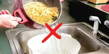 Pourquoi ne jamais jeter l'eau des pâtes ?