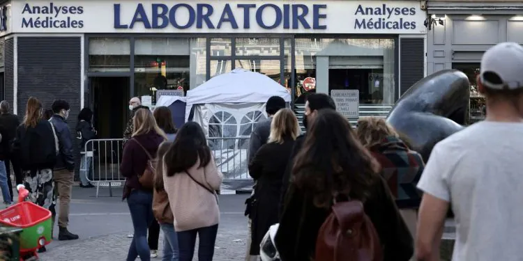 Les laboratoires de biologie en "grève illimitée" à partir de lundi