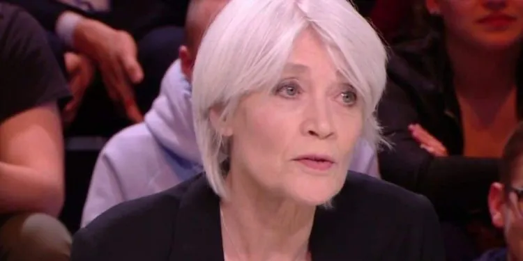 La Triste Annonce De Son Fils Thomas Dutronc Vient De