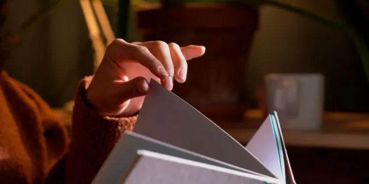 Pourquoi les coupures de papier sont-elles si douloureuses ?
