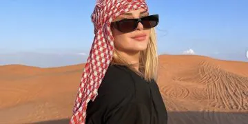 1672052087 Venal Kelly Vedovelli Elle Repond Cash