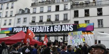 vers un "conflit social majeur" en janvier, selon les syndicats