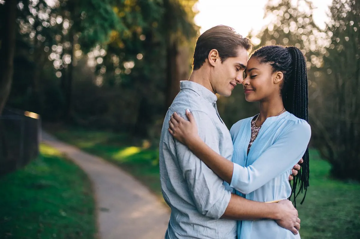 8 façons dont les couples maintiennent leur lien fort
