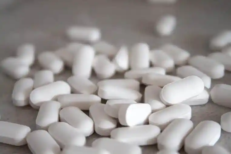 examen des médicaments 2023 prescrire