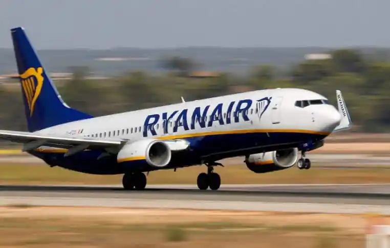 ryanair-avion-guerre-alcoolique