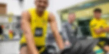 Après avoir combattu un cancer des testicules, ce célèbre footballeur a repris l'entraînement !