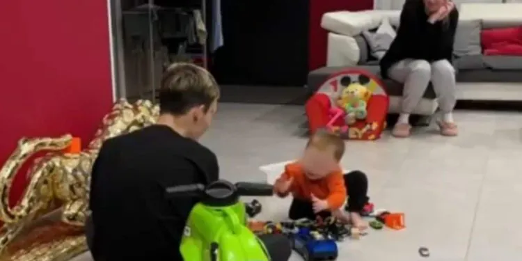 en allant chercher son fils à la crèche, cette mère a découvert le pire... (vidéo)