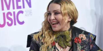 Le maire d'Amiens fait une drôle de demande à Madonna (vidéo)