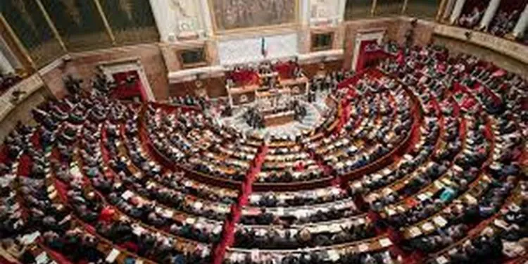 une odeur nauséabonde dérange le public