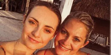 Ils tombent amoureux après avoir découvert qu'ils ont le même petit ami !