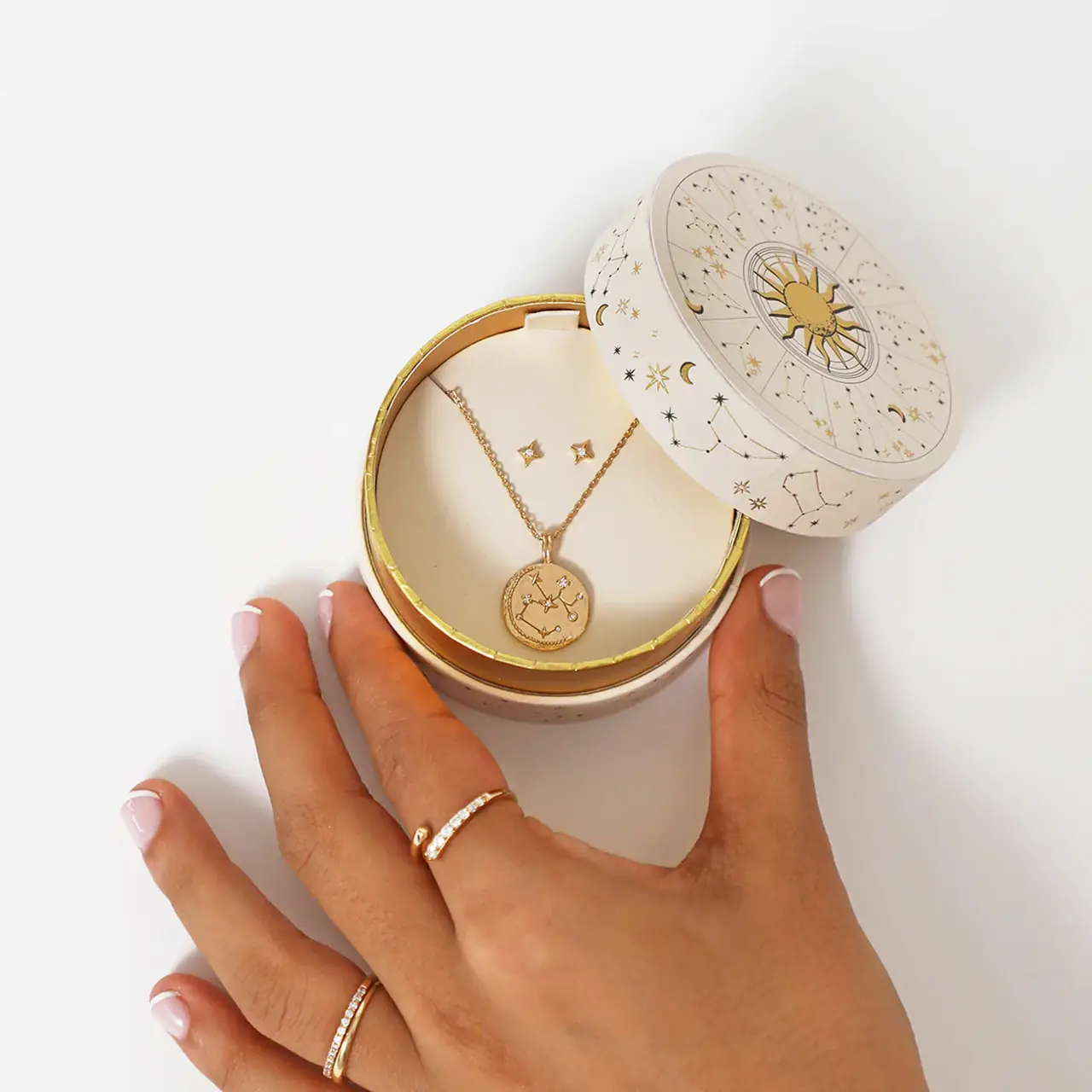 Meilleurs coffrets cadeaux pour femmes: 59 listes de souhaits