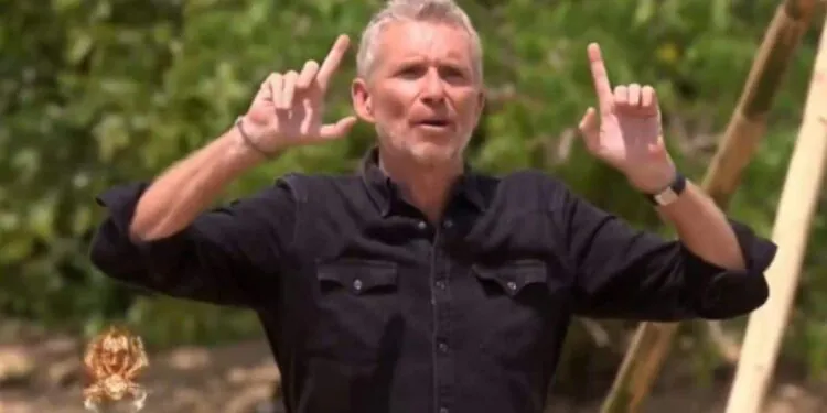 Une séquence avec Denis Brogniart devient culte dès le premier épisode de Koh-Lanta