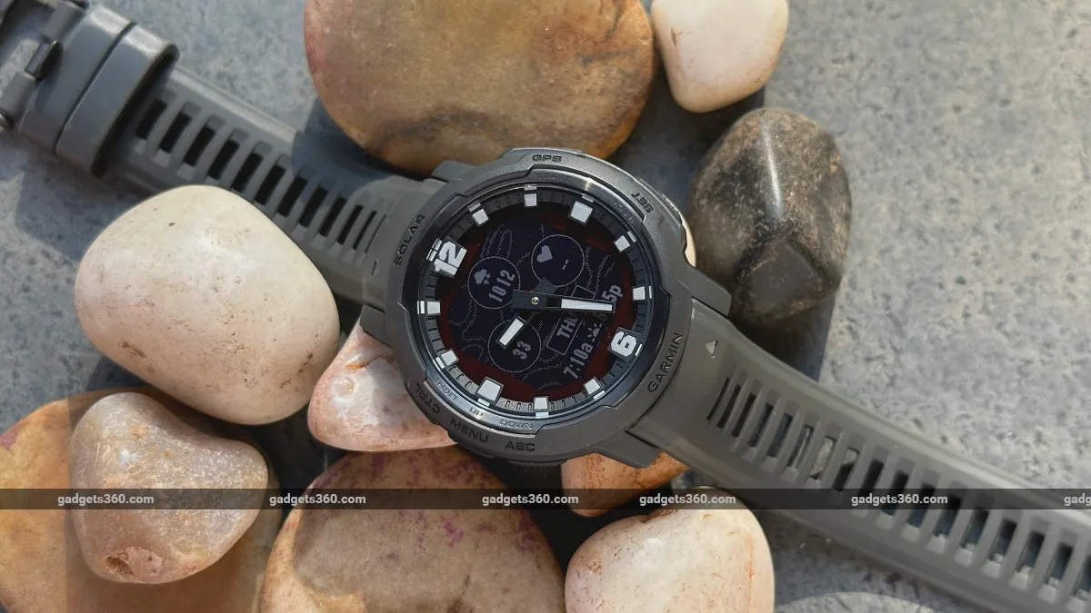 Conception avant Garmin Instinct Crossover Solar ndtv GarminInstinctCrossoverSolar Garmin