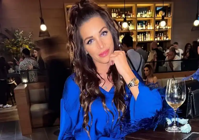 Julia Paredes battue
