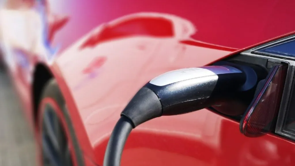 Selon une étude le Maharashtra Delhi lHaryana et lUttar Pradesh Maharashtra, Delhi, Haryana and Uttar Pradesh Have Most Comprehensive EV Policies in India, Study Says