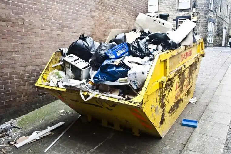 poubelles nouveau né