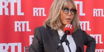 Brigitte Macron souhaite rendre les classiques de la littérature française accessibles en quelques clics