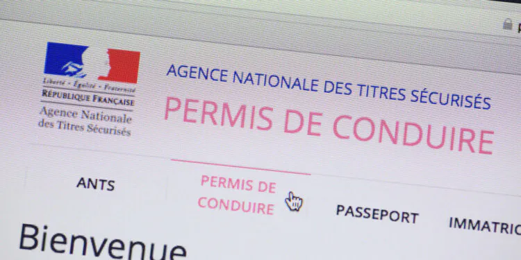 Pourquoi le CPF finance plus le permis B en ville et le permis poids lourd à la campagne