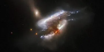 Une galaxie rare avec trois trous noirs conduit les astronomes vers les objets les plus massifs de l'univers