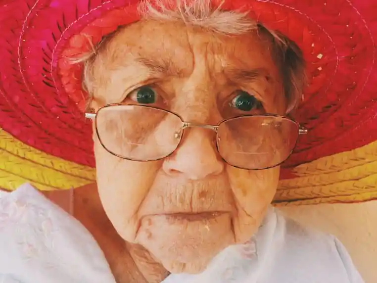 Blague du jour : Une grand-mère partie trop tôt