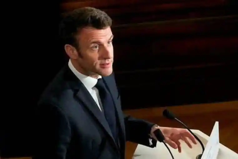 macron femmes avortées (1)