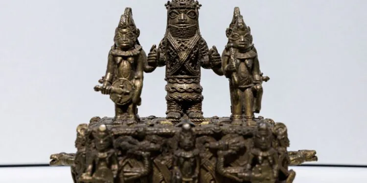 Les bronzes du Bénin ont été fabriqués en métal à partir d'un endroit complètement inattendu