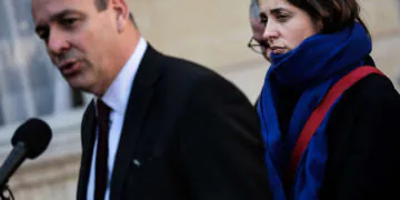 Emmanuel Macron annonce un "pacte vie professionnelle", les syndicats de salariés toujours opposés à la réforme des retraites