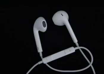 Apple is Working on USB Type-C Wired EarPods for Upcoming iPhones: Report