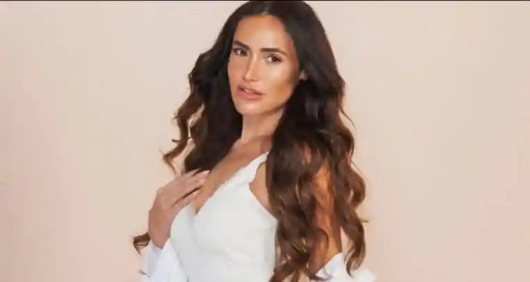 Sweat parfum Wanessa Moura