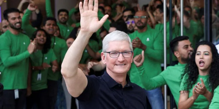 Apple CEO Tim Cook Concludes His India Visit, Says ‘Can