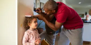 Près de 150 gènes impliqués dans le développement du cartilage pourraient contrôler la taille humaine, selon une étude