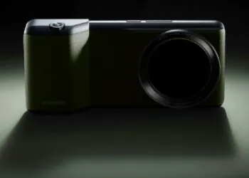 Xiaomi 13 Ultra Design Teased Ahead of April 18 Launch; Looks More Like a Camera Than a Phone