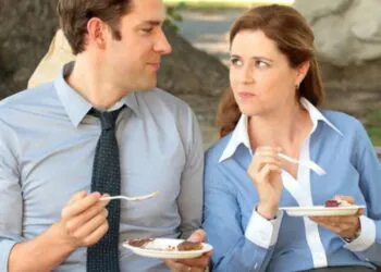 8 couples de télévision et de cinéma qui prouvent le pouvoir de l'amour