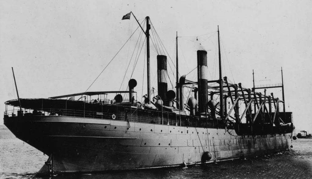 Uss Cyclops, Eau, Ciel, Bateau, Architecture navale, Véhicule, Motomarine