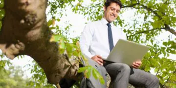 « Pouvons-nous nous contenter de ne commencer à vivre que lorsque le travail s'arrête ? »