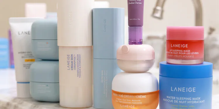 Ce qui m'excite : les soins de la peau Laneige et le nouveau vernis à ongles Chanel