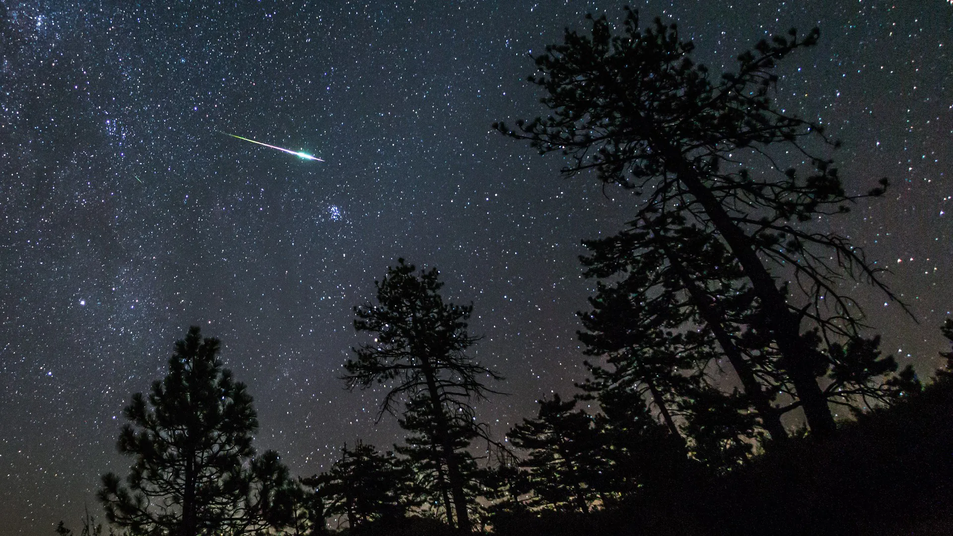 Comment regarder la pluie de météores Eta Aquarid – une explosion d '«étoiles filantes» laissée par la comète de Halley – culminer ce week-end