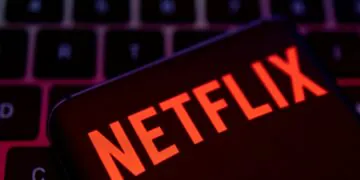 Netflix Plans to Cut Spending by $300 Million; No Layoffs Expected: Report