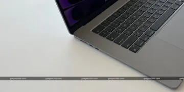 pomme macbook air 15 ports pomme