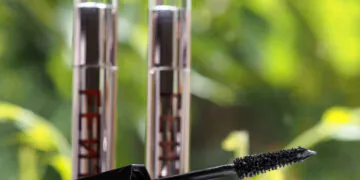 Fenty Beauty Hella Thicc Mascara (Et du rouge à lèvres sauvage !)