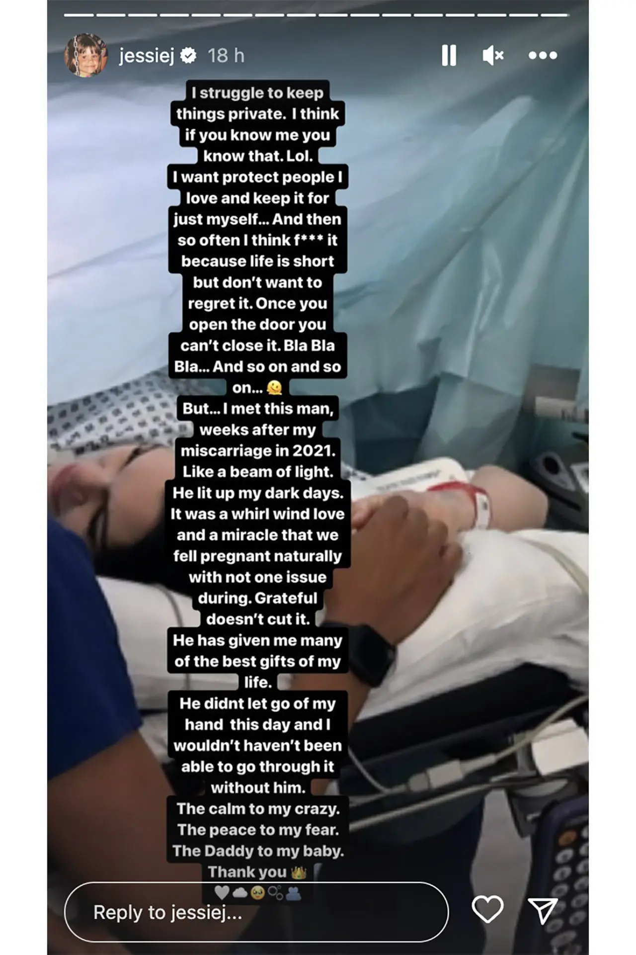 Jessie J partage un hommage émouvant à son petit ami dans la photo de naissance de BehindTheScenes