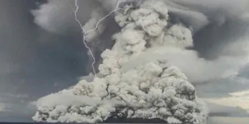 L'éruption des Tonga en 2022 a déclenché l'orage le plus intense jamais enregistré