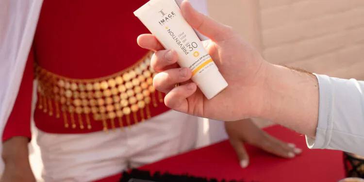 image-skincare-skin-watch