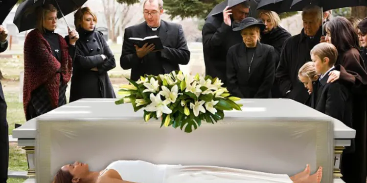 She Angry Opened Her Sister’s Coffin at The Funeral And The Unexpected Took Place